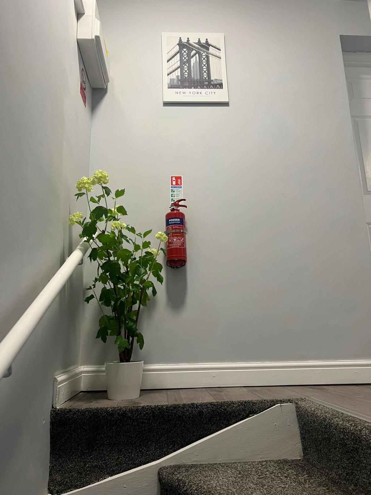 Luxury In Luxury Out Apartment Nottingham Luaran gambar