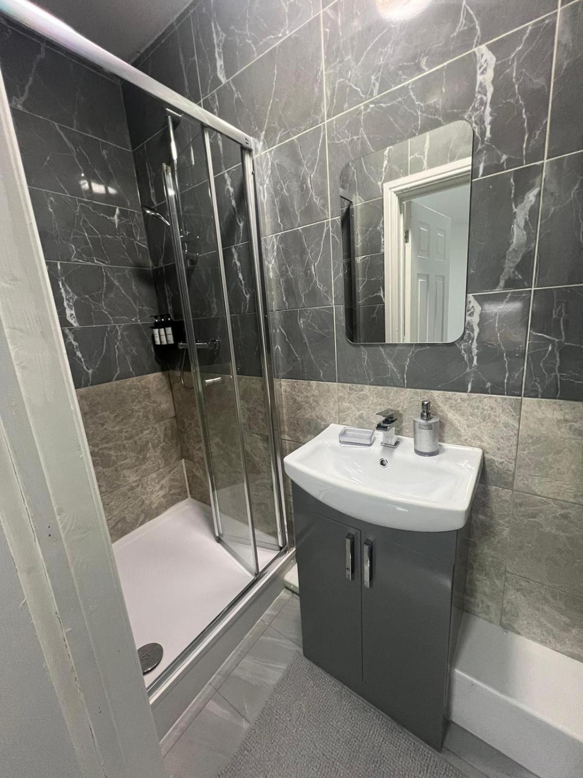 Luxury In Luxury Out Apartment Nottingham Luaran gambar